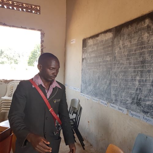 Schooling in Uganda - Square 500